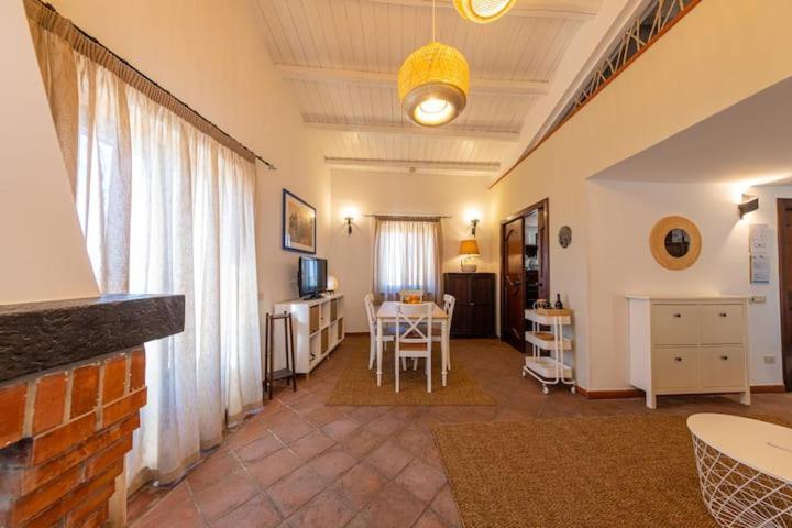 Roqamaris Apartment เชฟาลู ภายนอก รูปภาพ