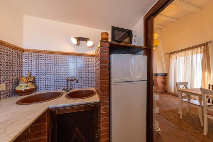 Roqamaris Apartment เชฟาลู ภายนอก รูปภาพ